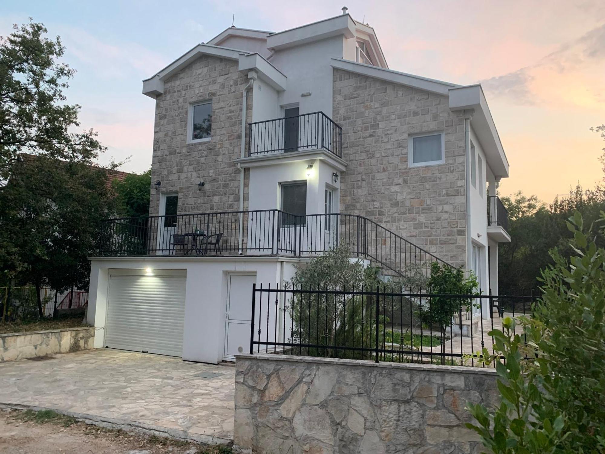 Patrick House Villa Tivat Exteriör bild
